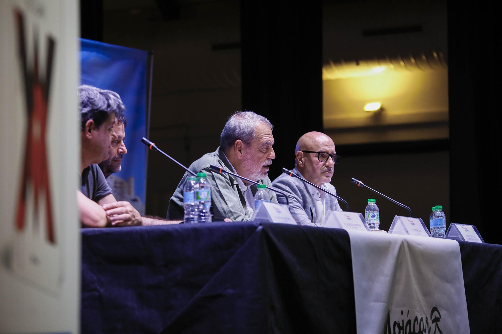 Las imágenes de la presentación del libro "El Clan" de Carmen Mola en Mojácar