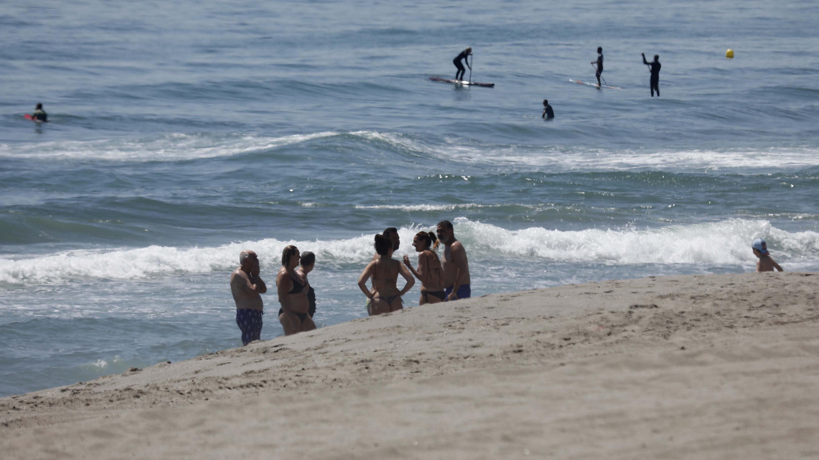 Las fotos del primer día sin mascarilla obligatoria en el Campo de Gibraltar