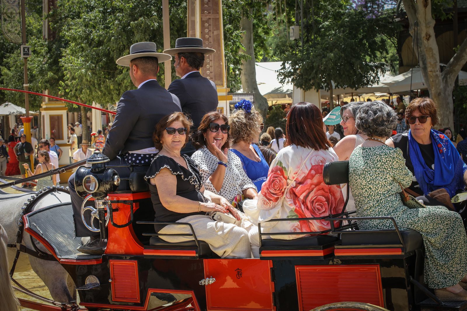 Búscate en las fotos  del jueves en la Feria de Jerez