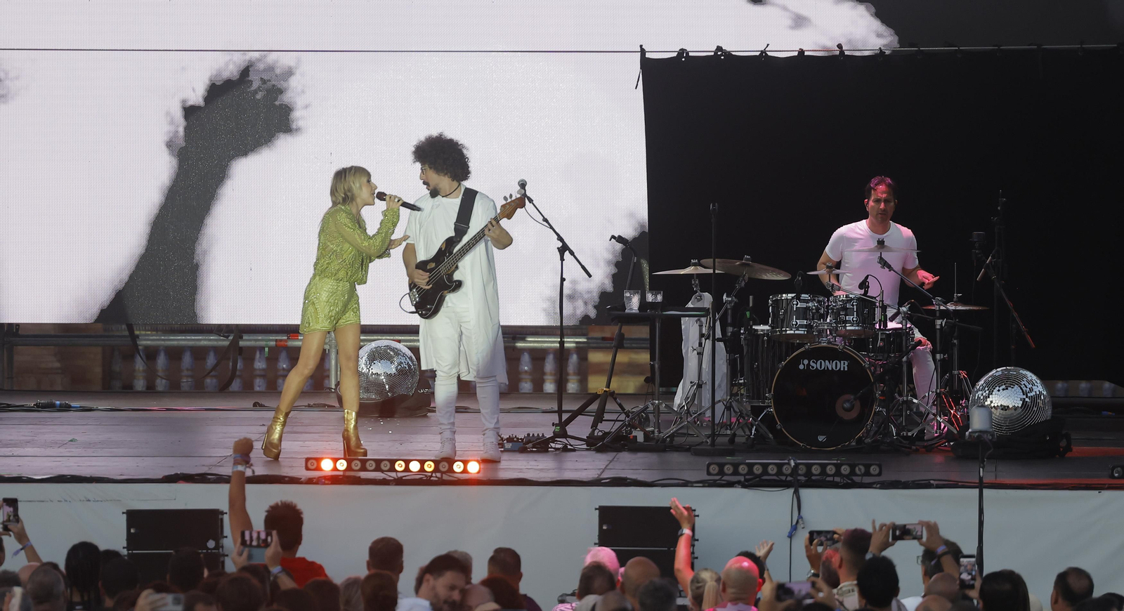 Búscate entre las fotos del concierto de Ana Torroja