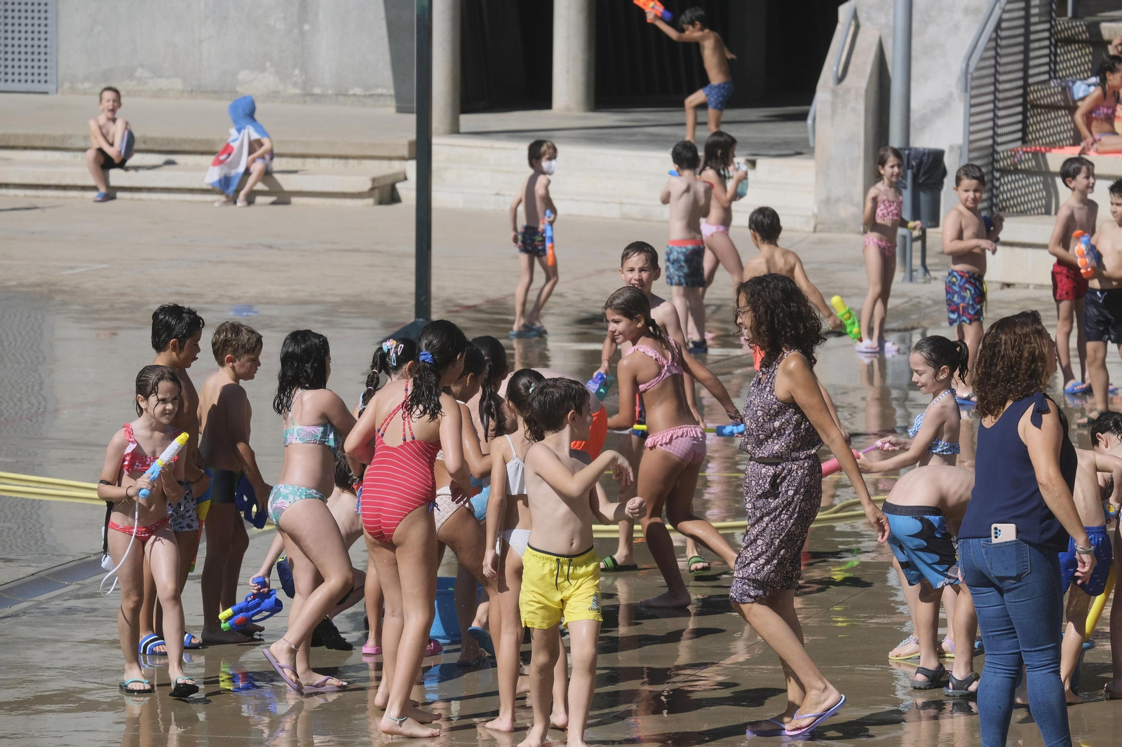 ¡Por fin vacaciones! Las mejores fotografías del último día de colegio en Córdoba
