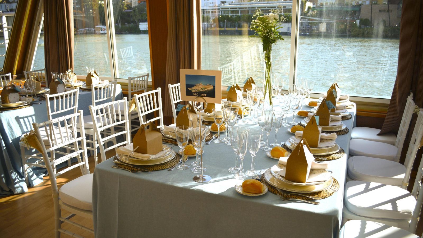 Embarcadero junto a la Torre del Oro, Marqués del Contadero, s/n.