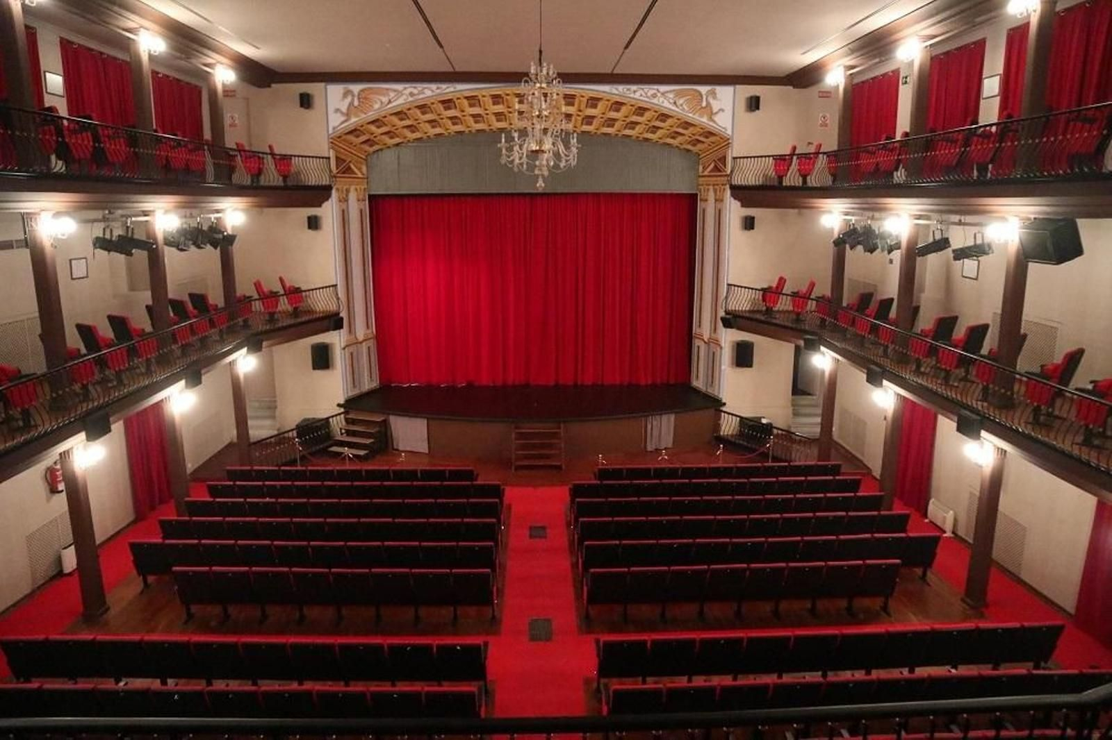 Interior del Teatro Circo de Puente Genil.