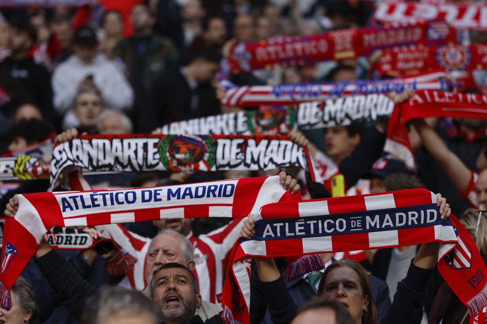 Las fotos del Atlético de Madrid - Brujas