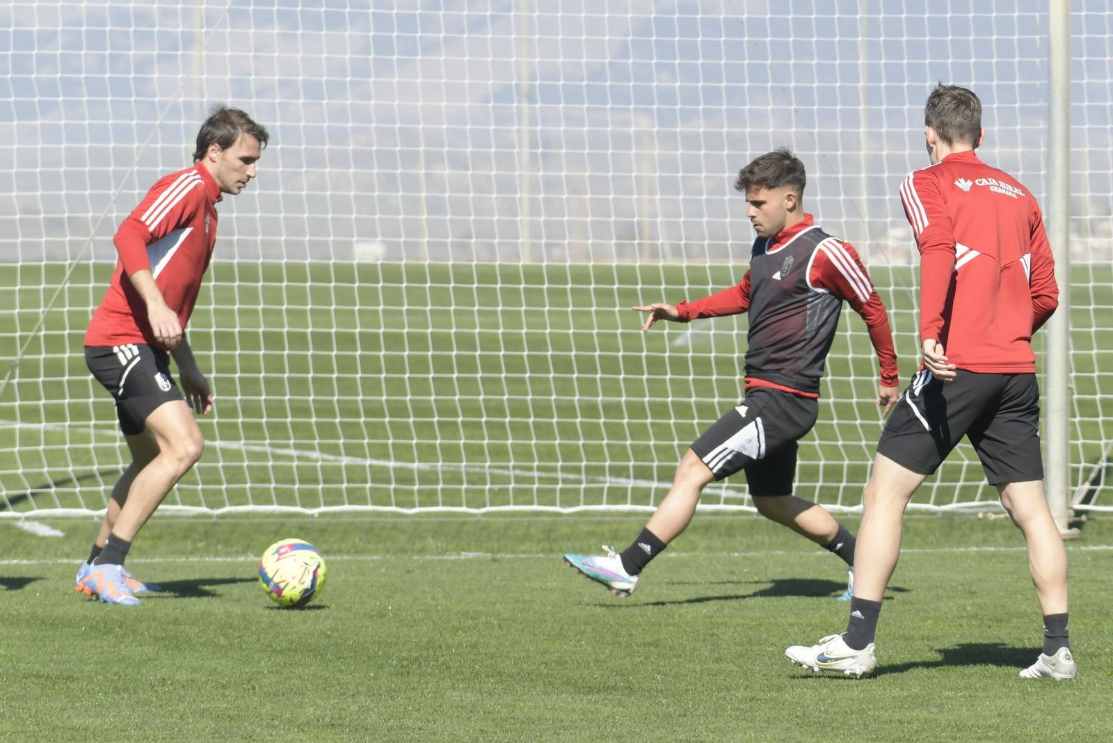 Las imágenes de la vuelta del Granada a los entrenamientos