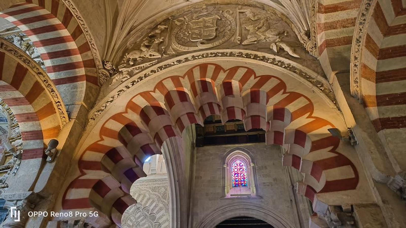 Foto de la Mezquita-Catedral de Córdoba tomada con el Oppo Reno 8 Pro