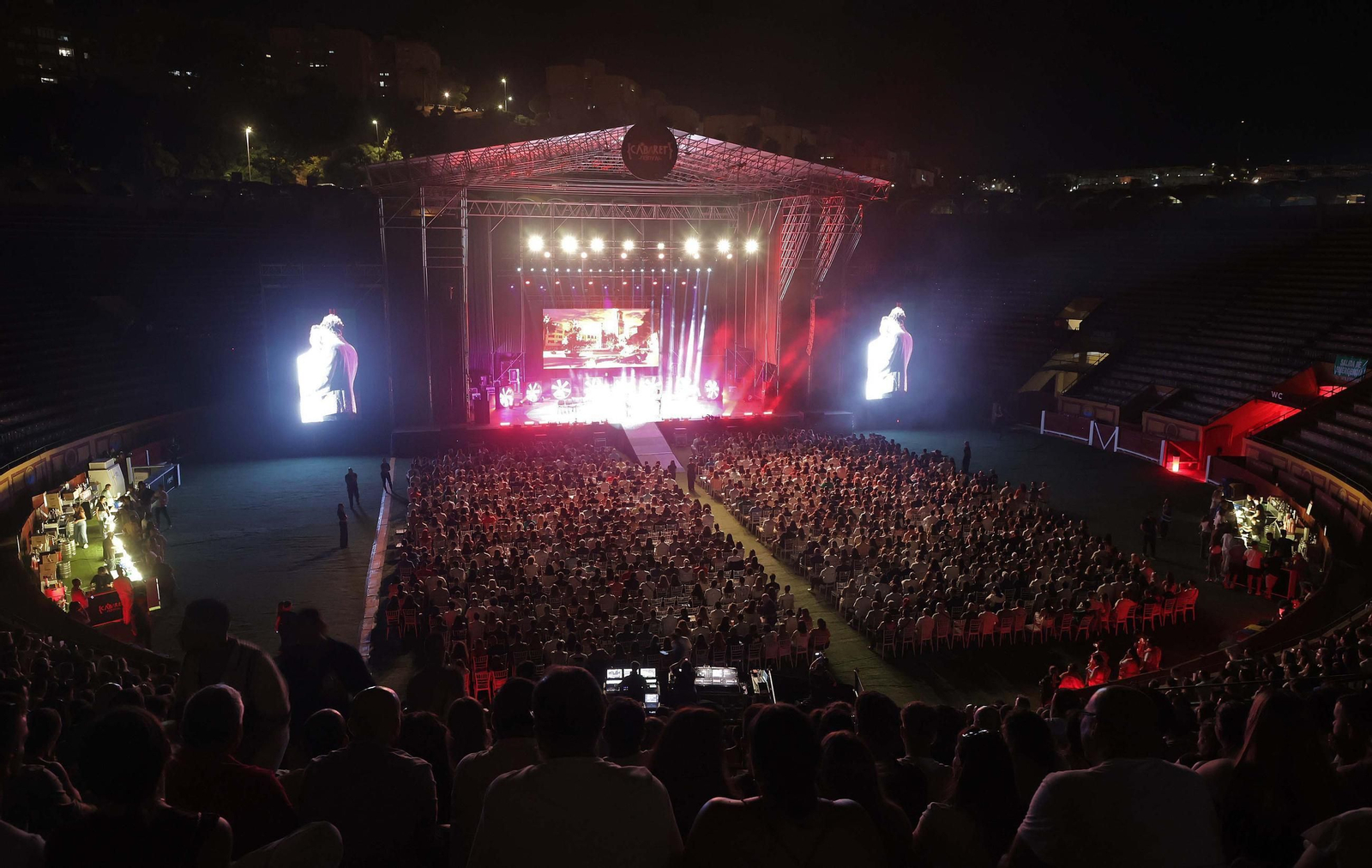 Fotos del espectáculo 'El Palacio del Pecado 2.0' de Juan Dávila en Algeciras