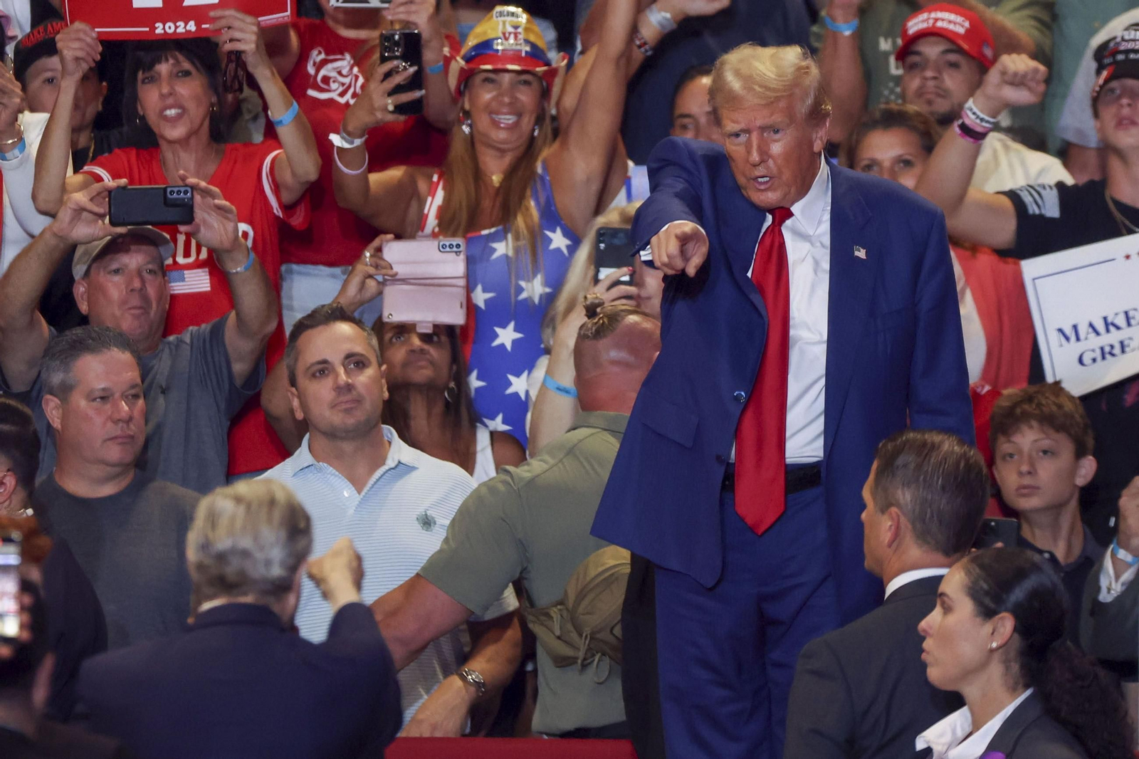 Trump, durante uno de los mítines en los que difundió el bulo sobre Springfield. Trump, durante uno de los mítines en los que difundió el bulo sobre Springfield.
