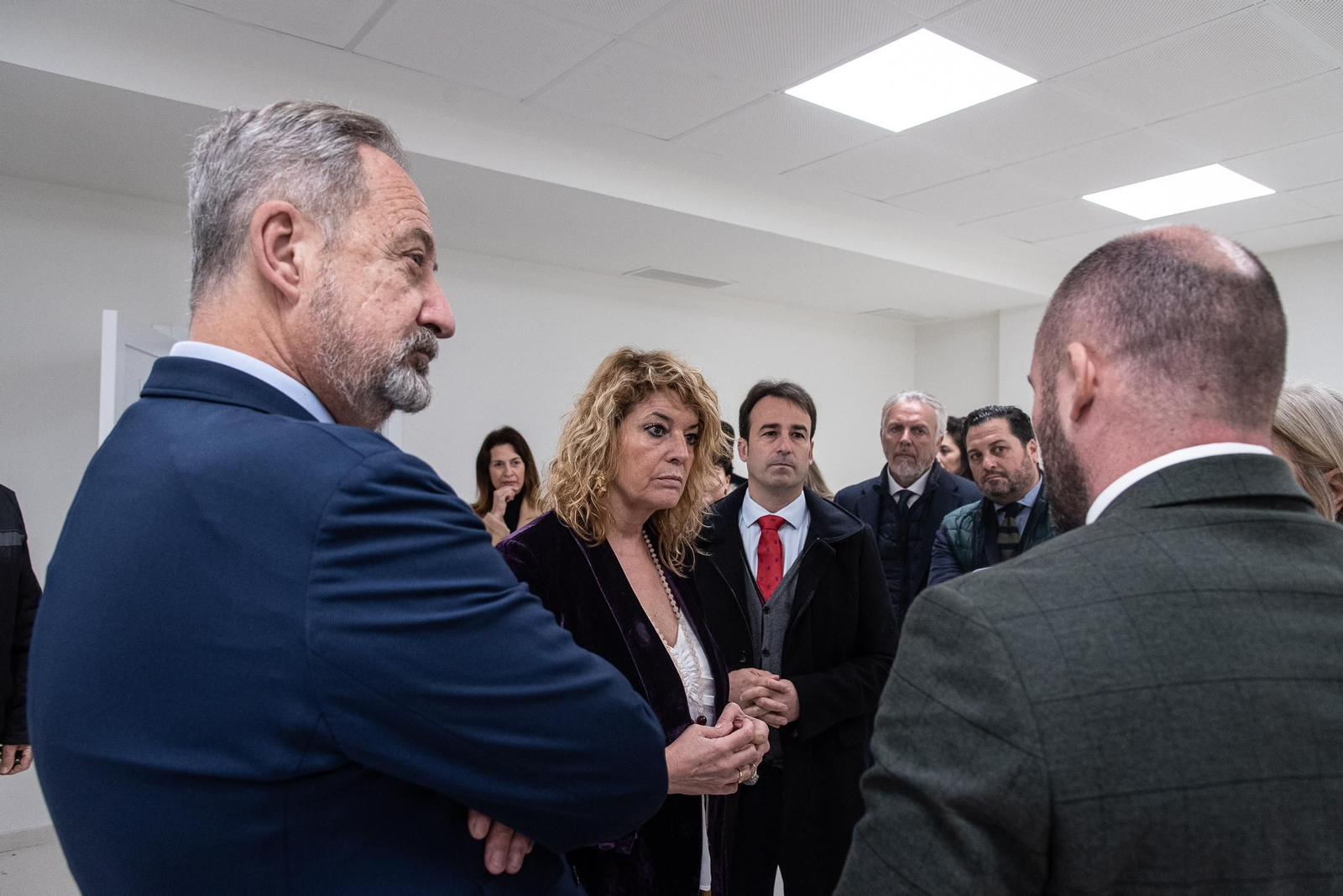 Imágenes de la visita de la Consejera de Desarrollo Educativo y Formación Profesional al nuevo colegio del Ensanche