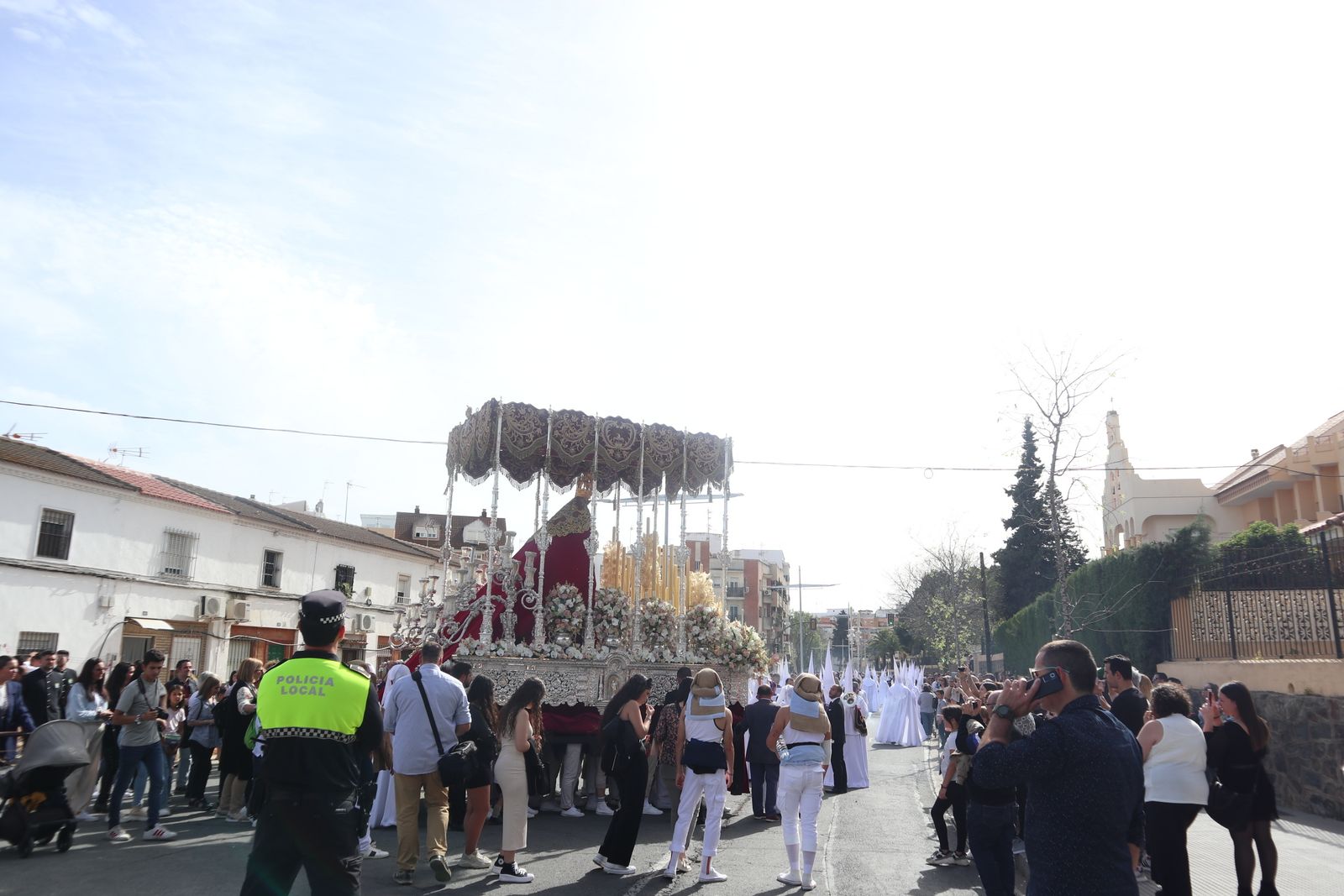 Lunes Santo, Hermandad del Cautivo