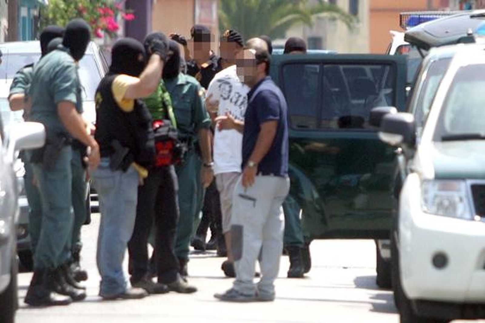 La Guardia Civil detiene a un hombre en La Línea por su presunta implicación con el terrorismo yihadista./  J.M Quiñones