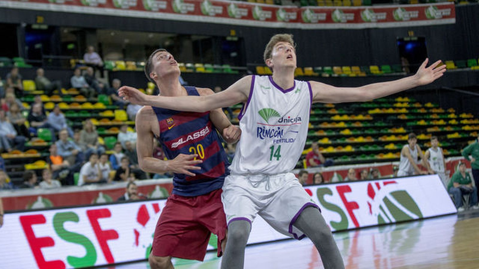 Roberto Cubero, en un partido con el Unicaja júnior.