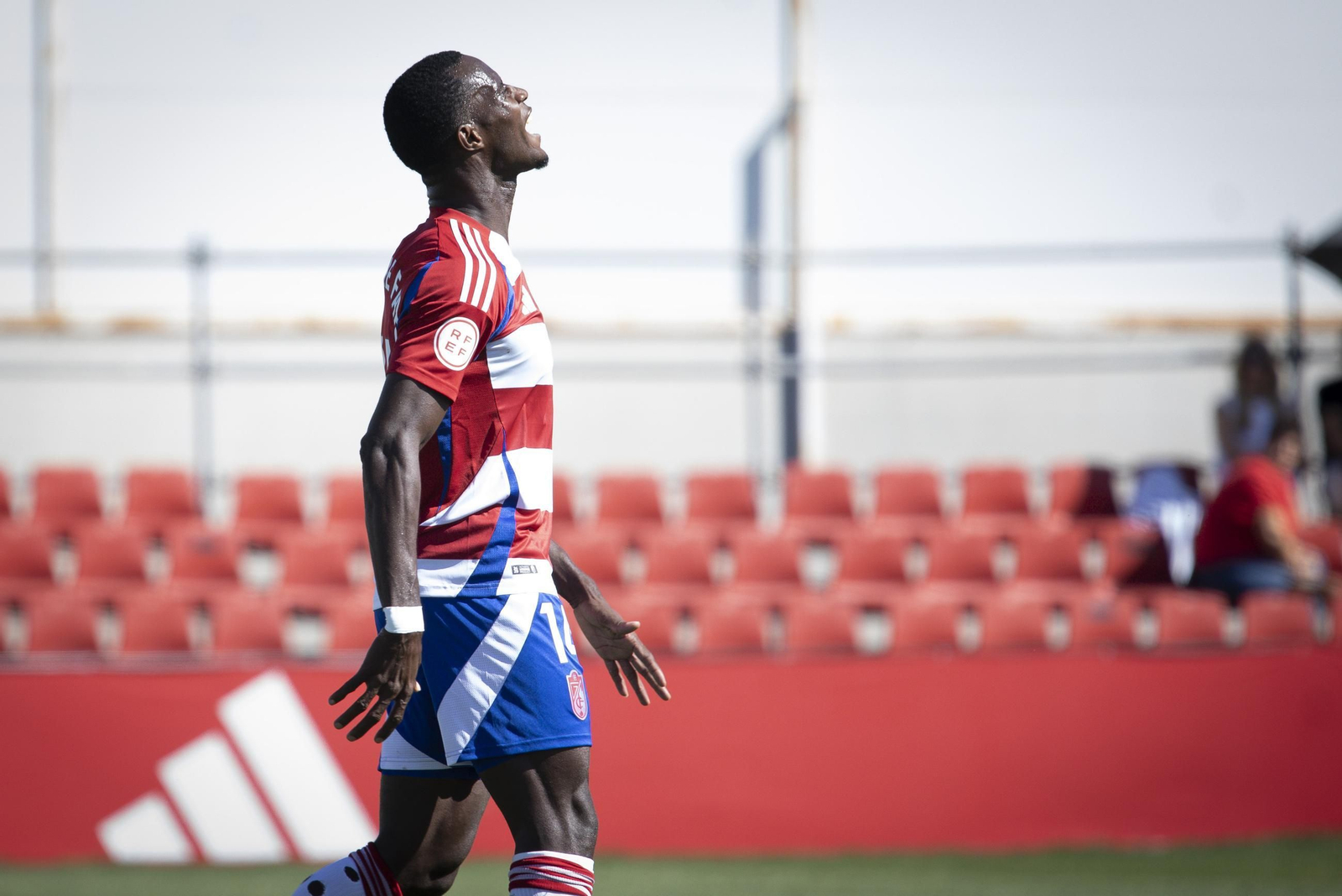 Las mejores imágenes del Recreativo Granada-Almería B