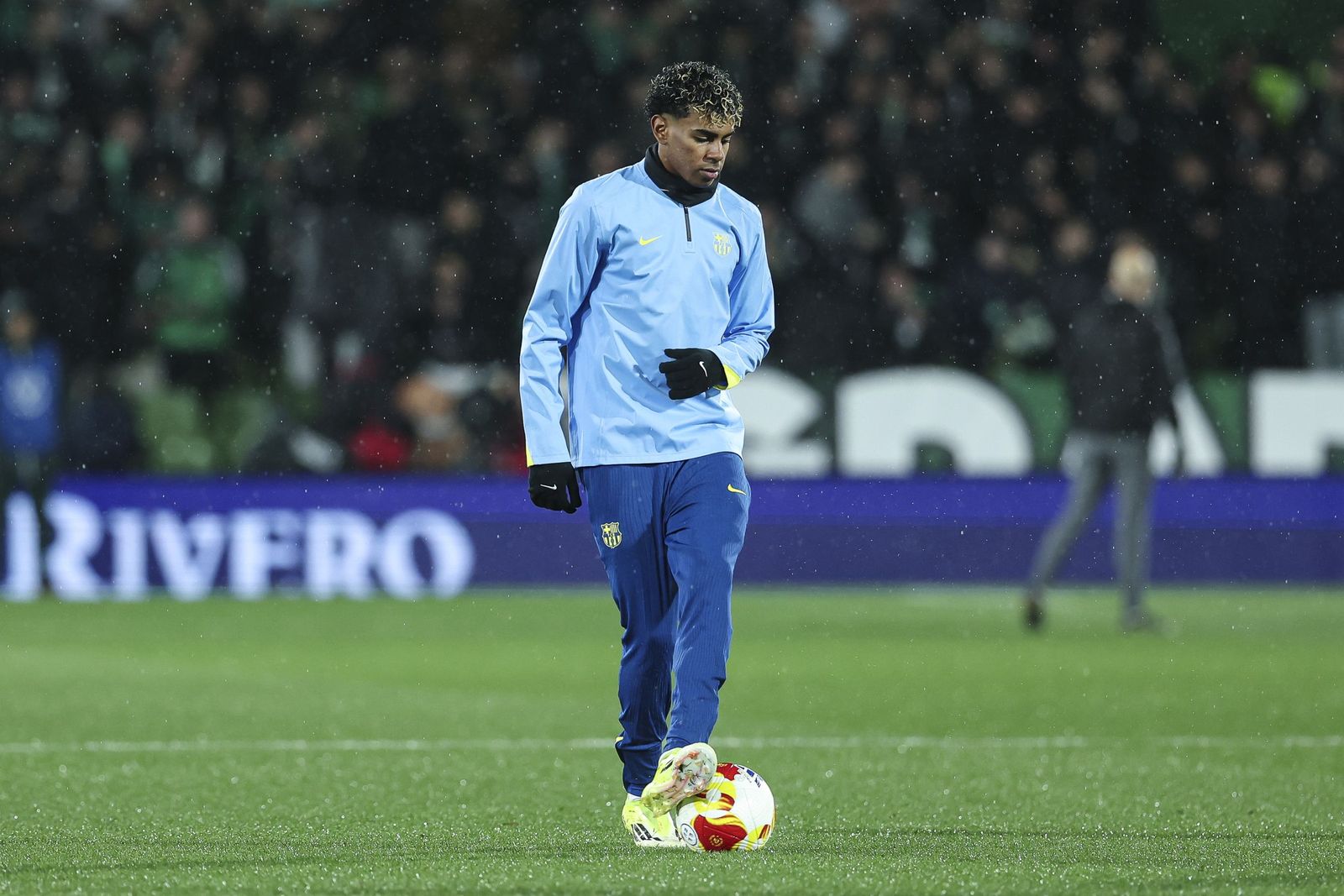 Las fotos del Racing-Barcelona de Copa