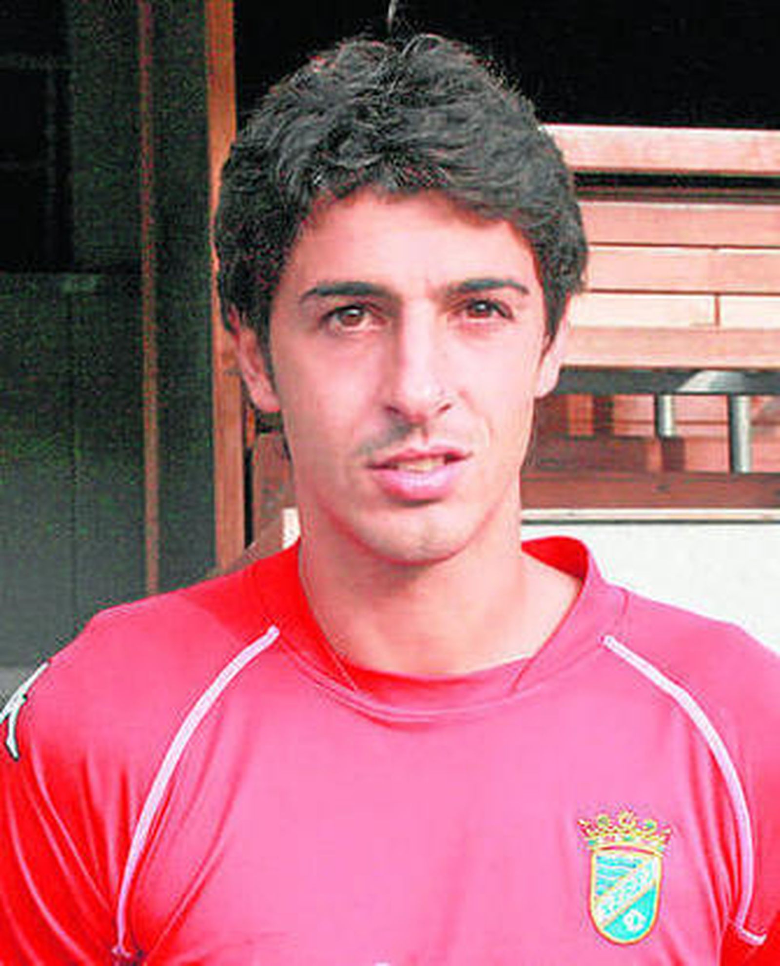 Curro Sánchez, baja.