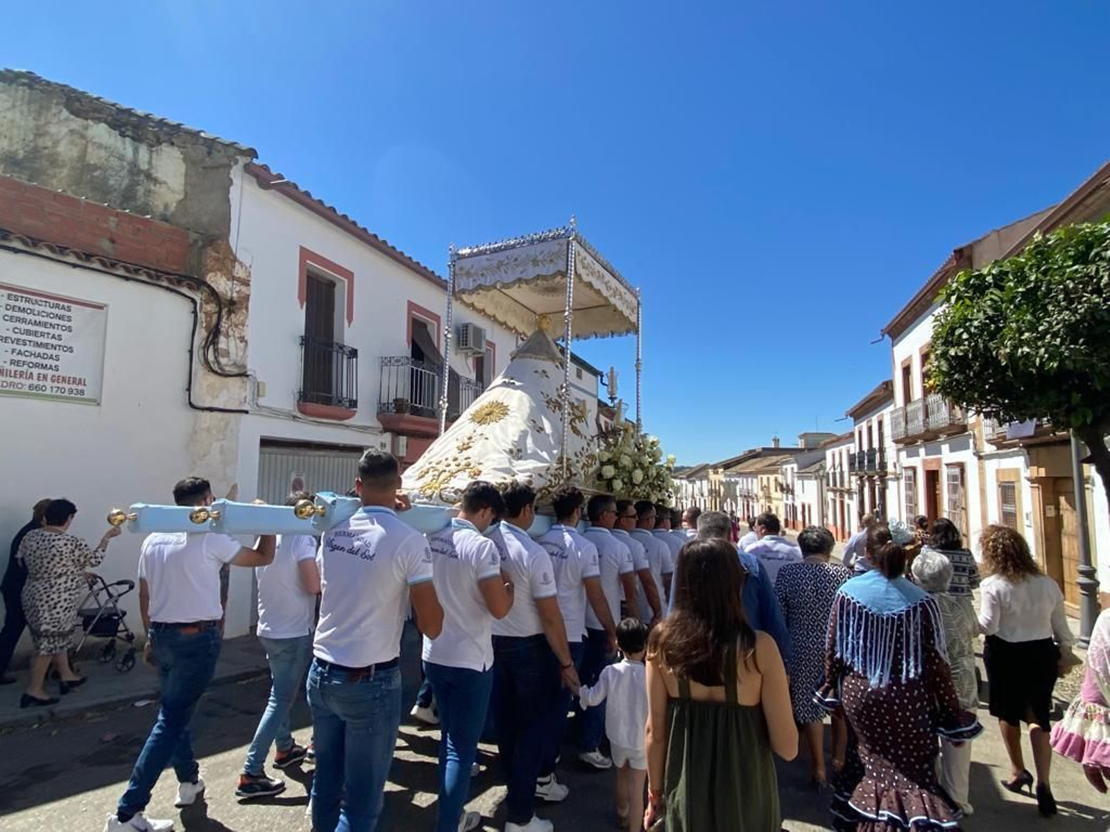 La procesión de la Virgen del Sol en Adamuz, en fotografías