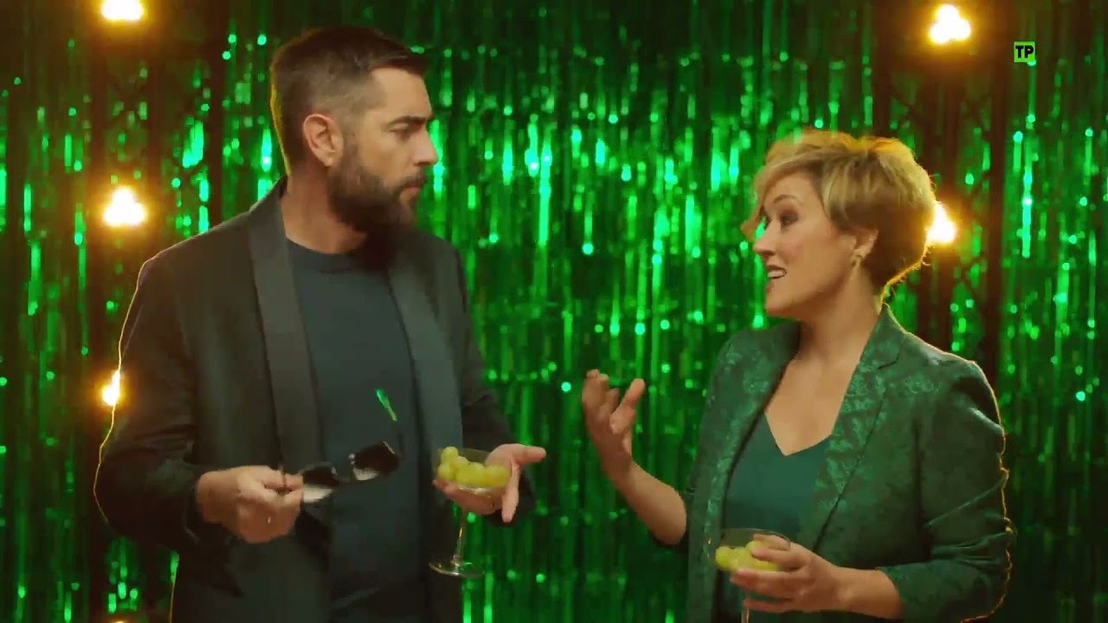 Dani Mateo y Cristina Pardo, en la promoción de las últimas Campanadas de Fin de Año.