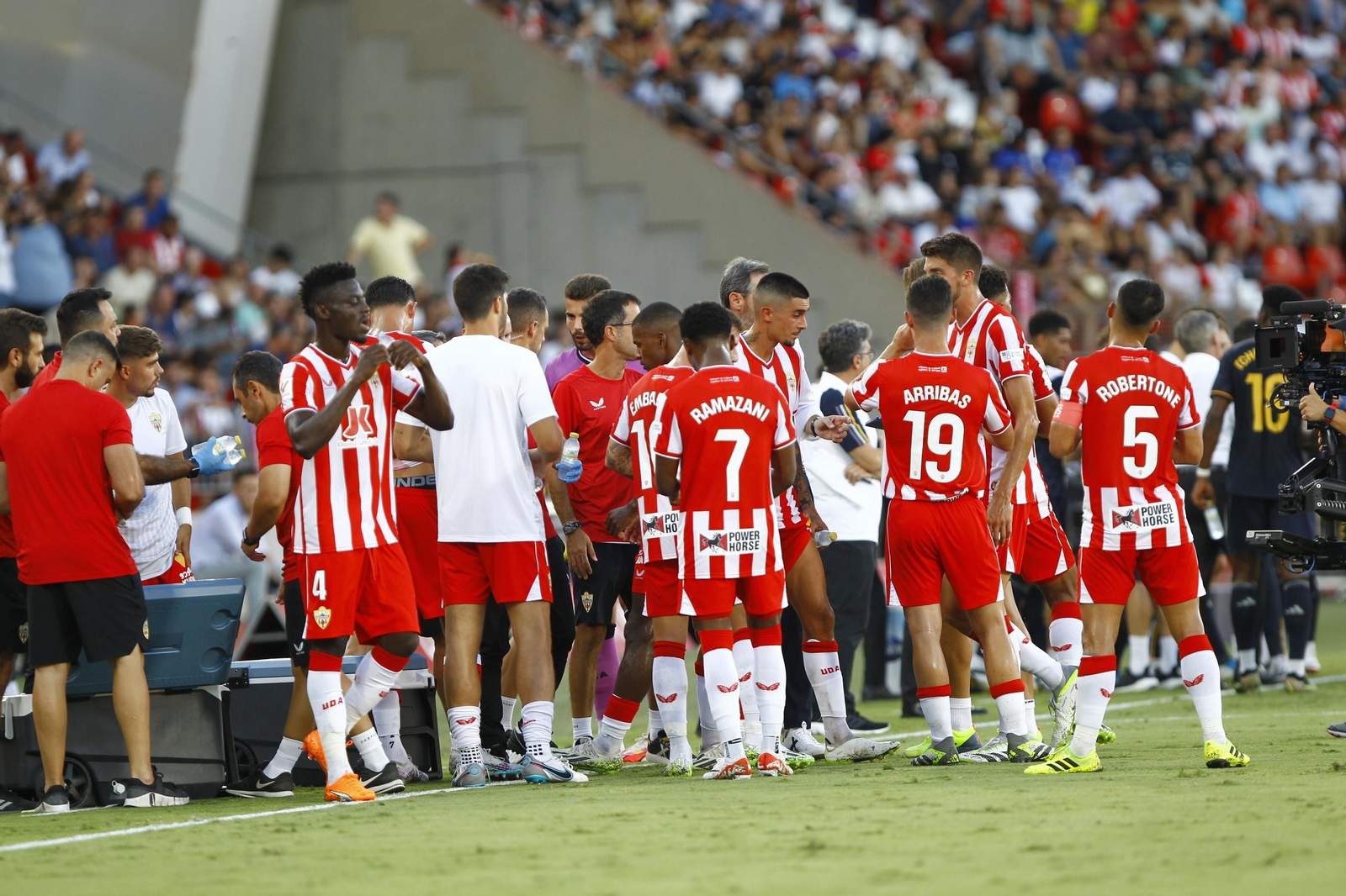 U.D. Almería-Real Madrid en imágenes