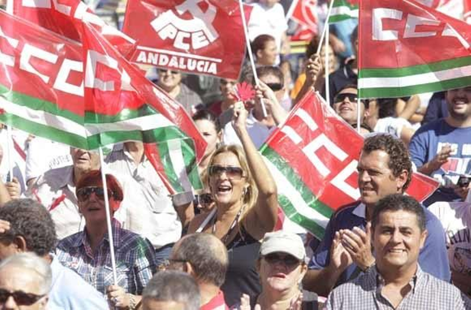 La protesta sindical no paralizó la Comarca, aunque sí tuvo incidencia en la gran industria y el puerto

Foto: Erasmo Fenoy