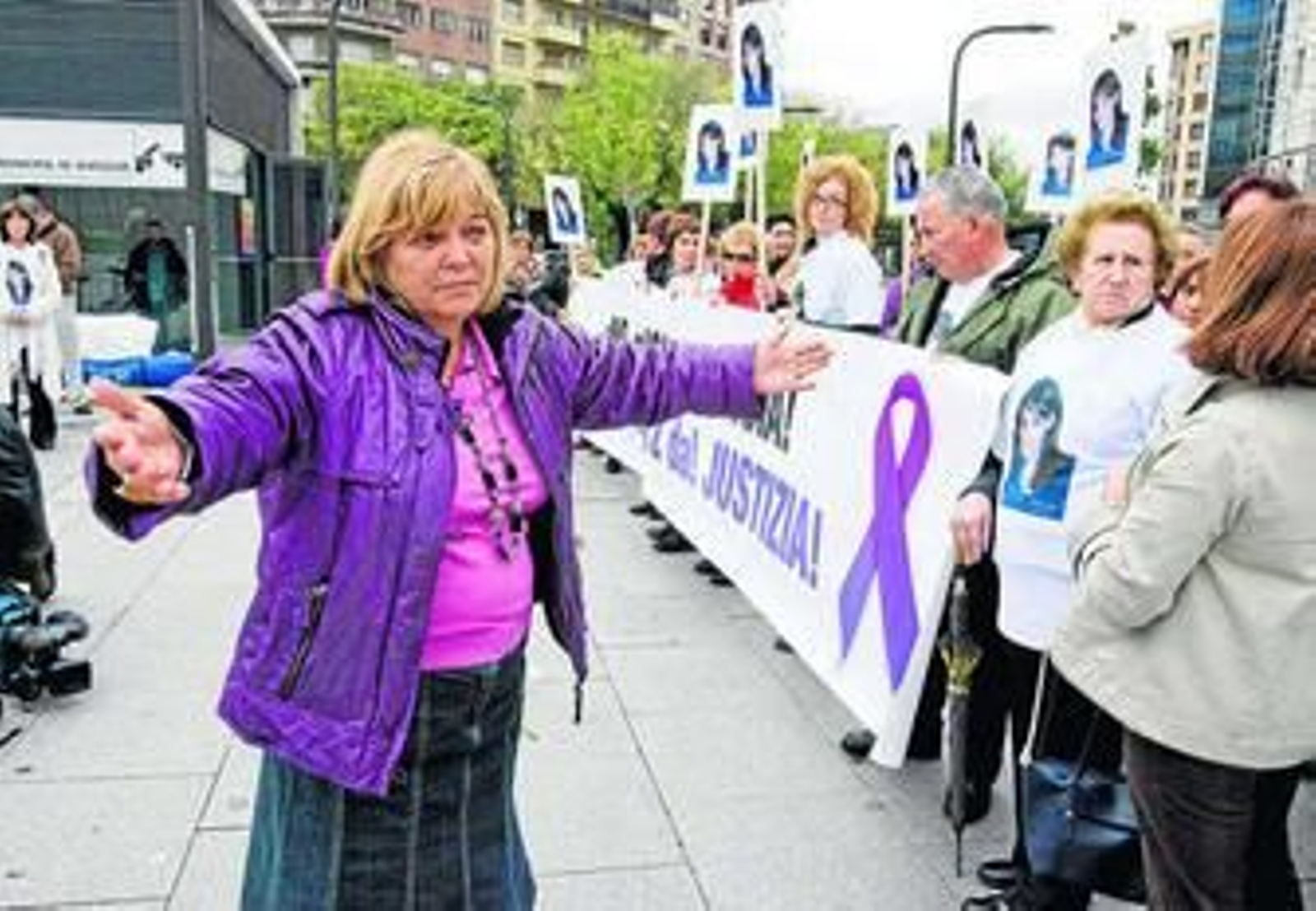 La madre de Nagore, durante una concentración para protestar por el fallo de la Justicia, en una imagen reciente.