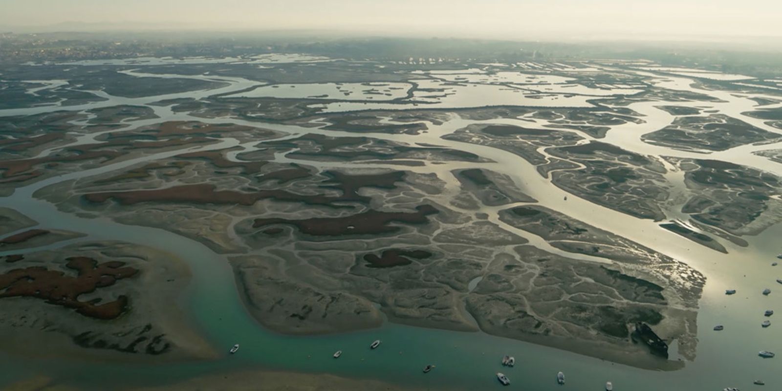 Frame de Tierra de atlantes.