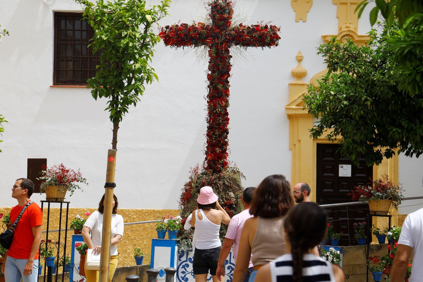 El domingo de Cruces de Córdoba, en imágenes
