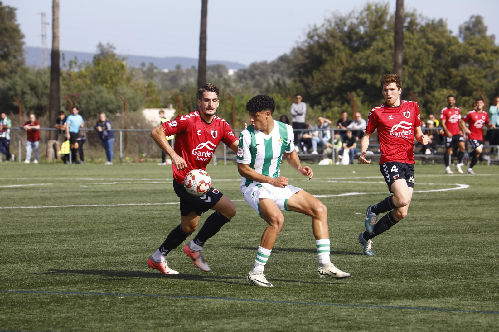 Las mejores fotos del empate del Córdoba B ante el Cartaya