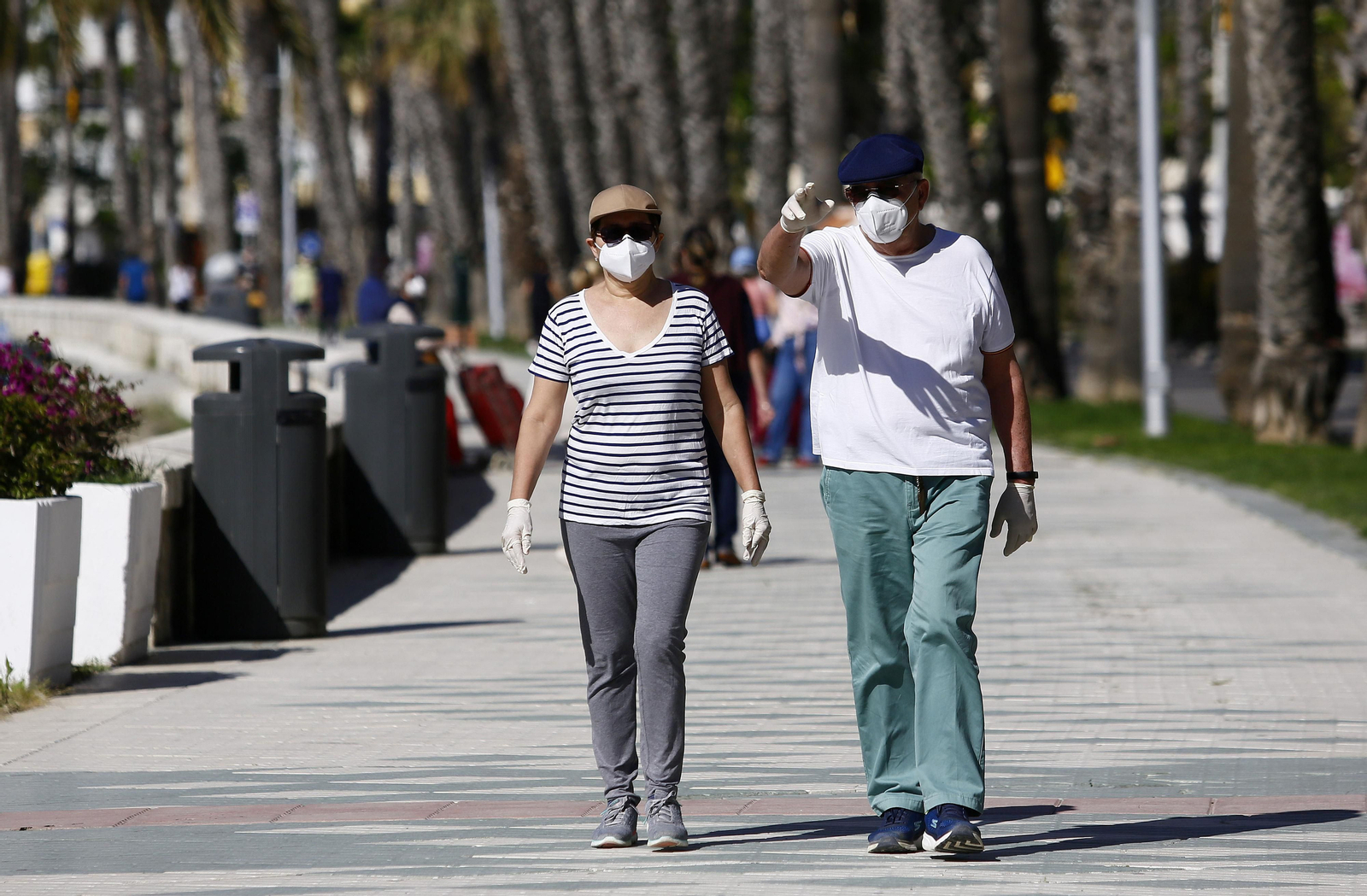 Fotos: Los mayores vuelven a sus paseos