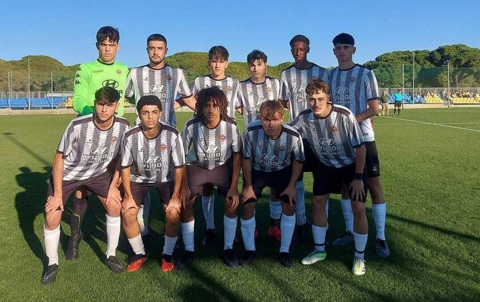 Once presentado por el conjunto blanquinegro en su encuentro disputado en la Ciudad Deportiva El Rosal.