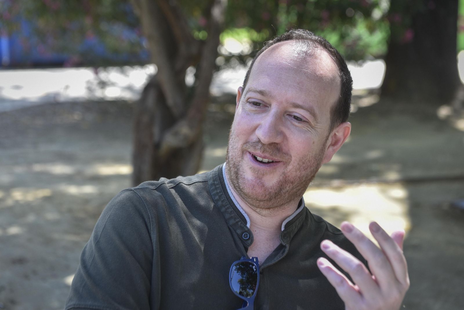 Manuel Fernández Chaves, durante la entrevista.