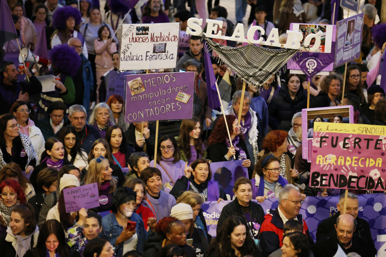La manifestación del 8-M en Málaga, en fotos