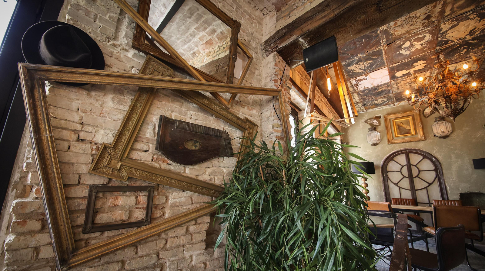 Así es El Gallo Azul