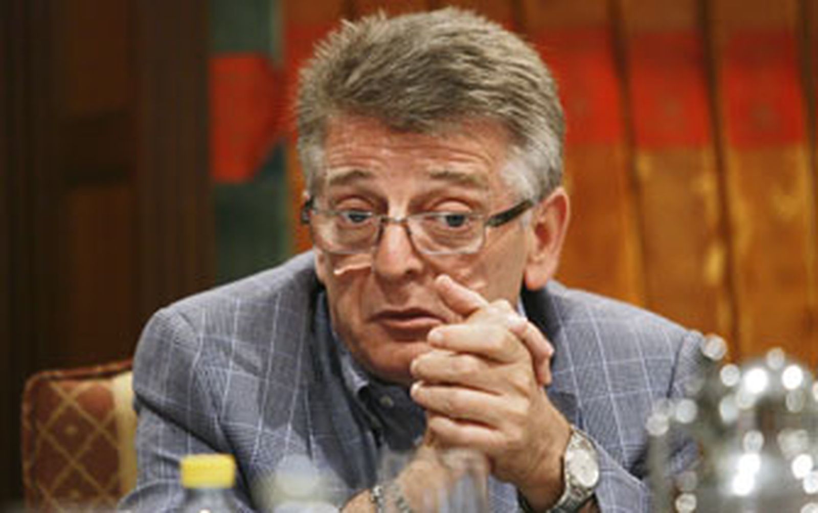 "Si el PP va a la Diputación a buscarme, me encontrará"