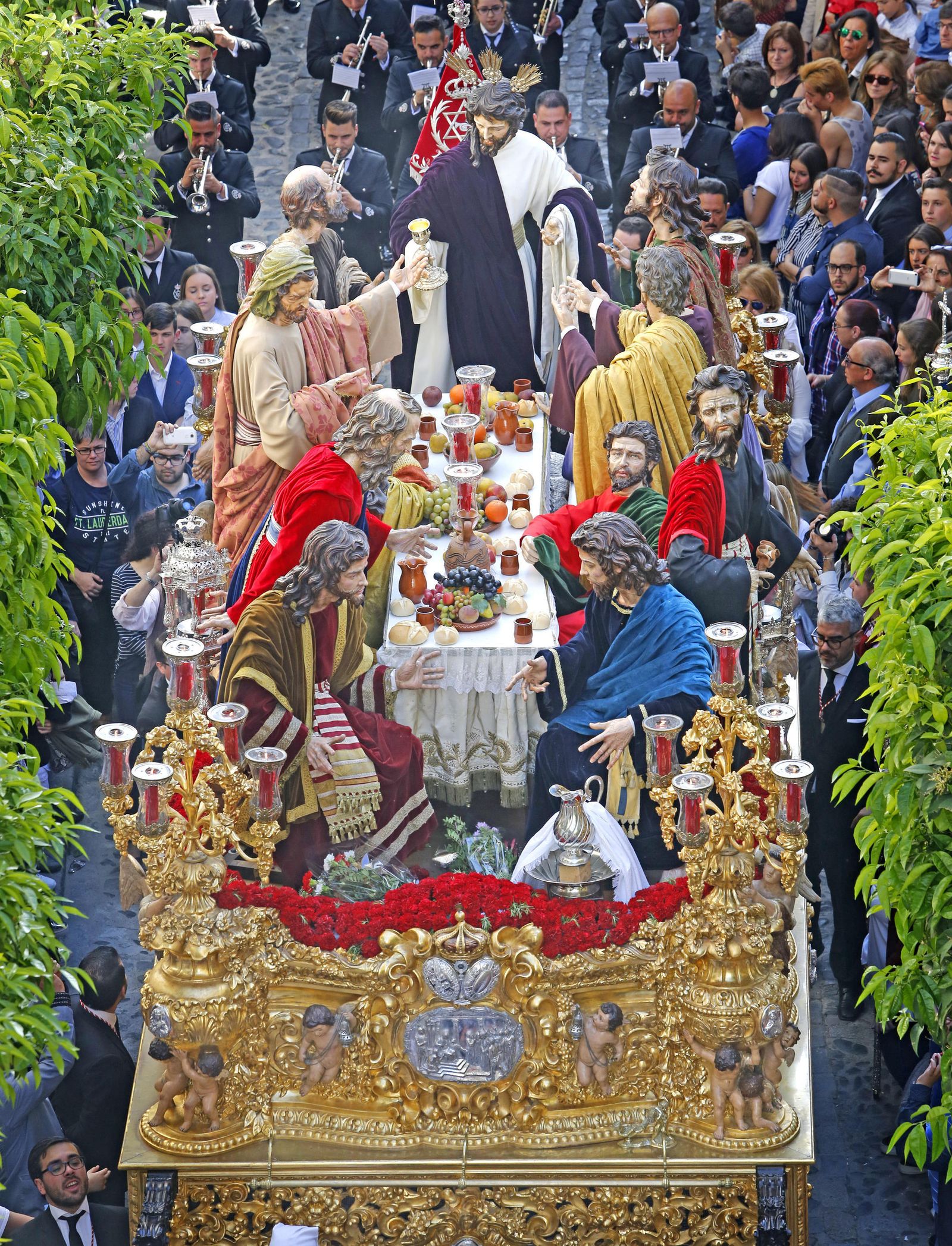 Imágenes del Lunes Santo en Jerez