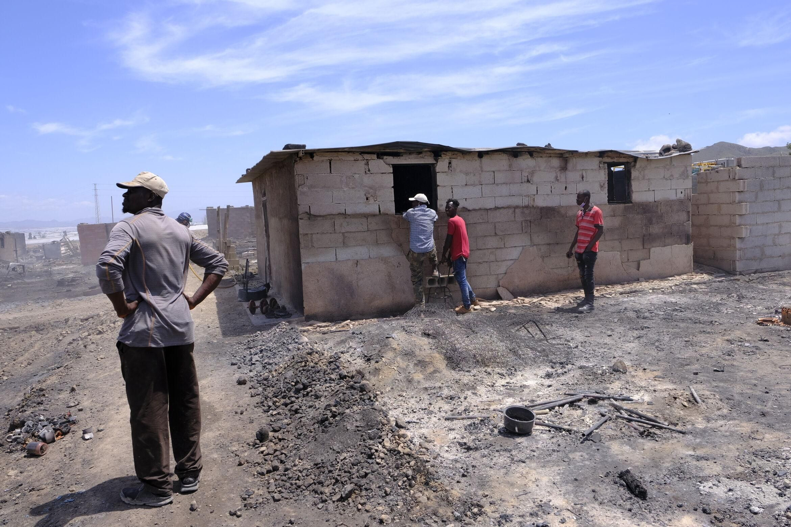 Asentamiento de inmigrantes en la barriada de Atochares (Níjar).