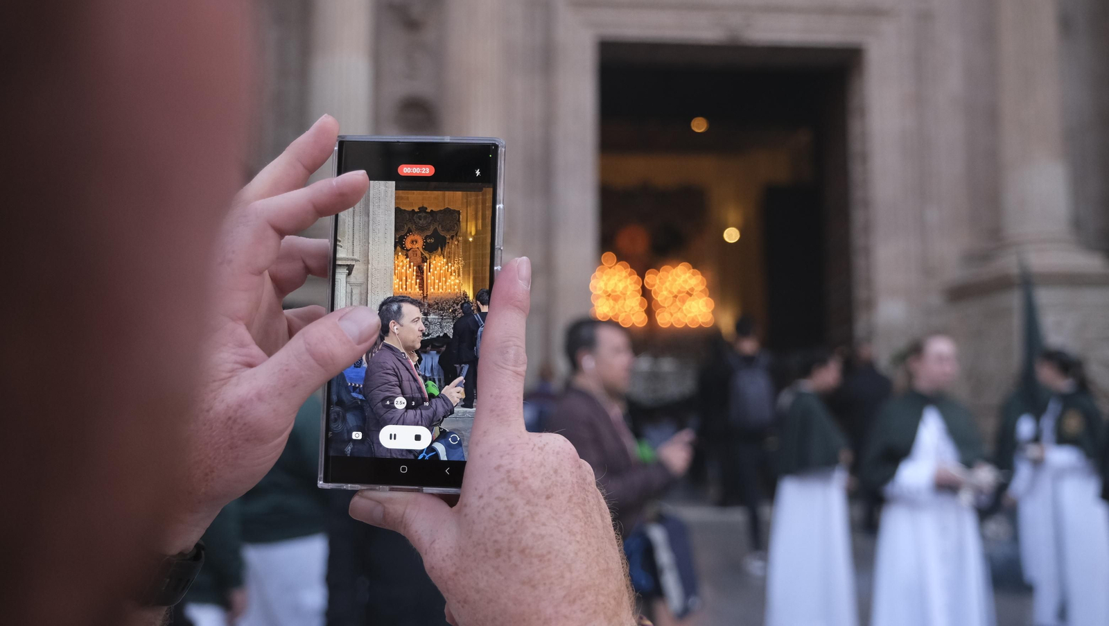 Procesión de Estudiantes en Almería, en imágenes