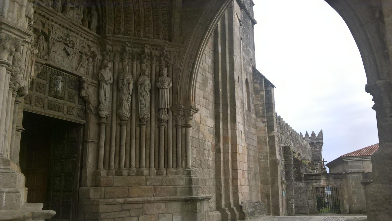 Catedral de Santa María de Tuy