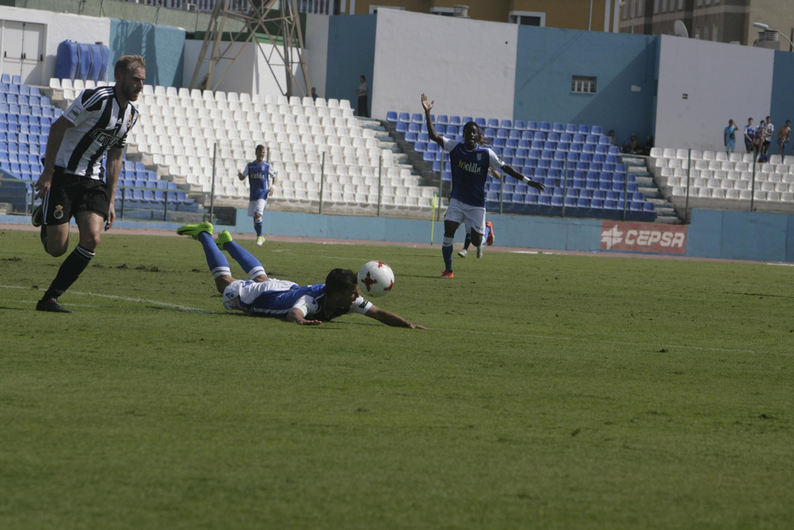 Las imágenes del Melilla-Balona