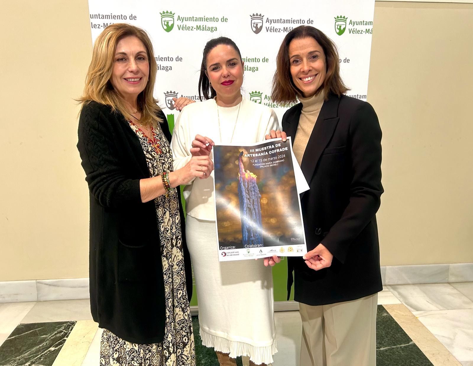 Presentación de la III Muestra de Artesanía Cofrade en Vélez-Málaga