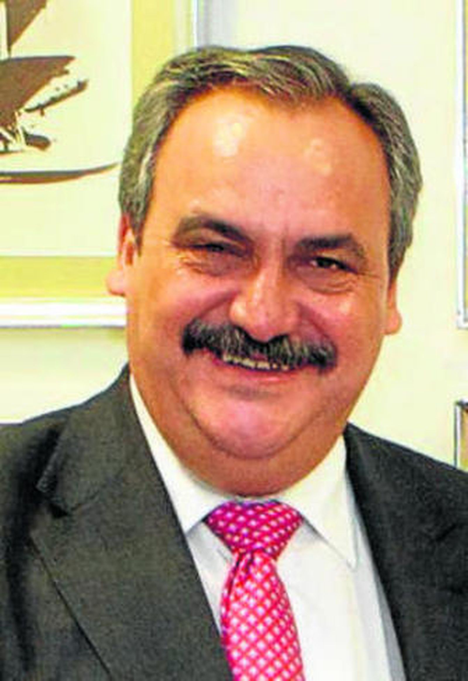 Prudencio Escamilla.