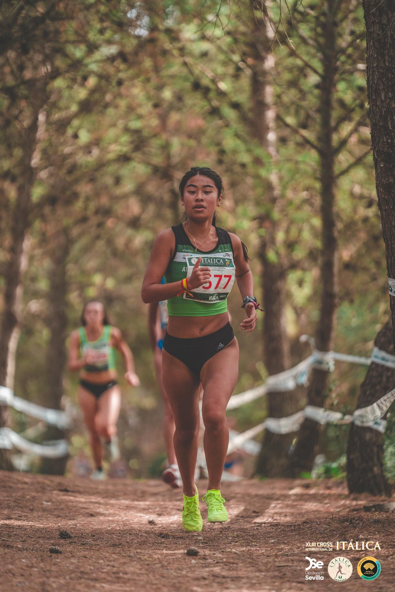 Búscate en las fotos del Cross de Itálica 2025 | 4