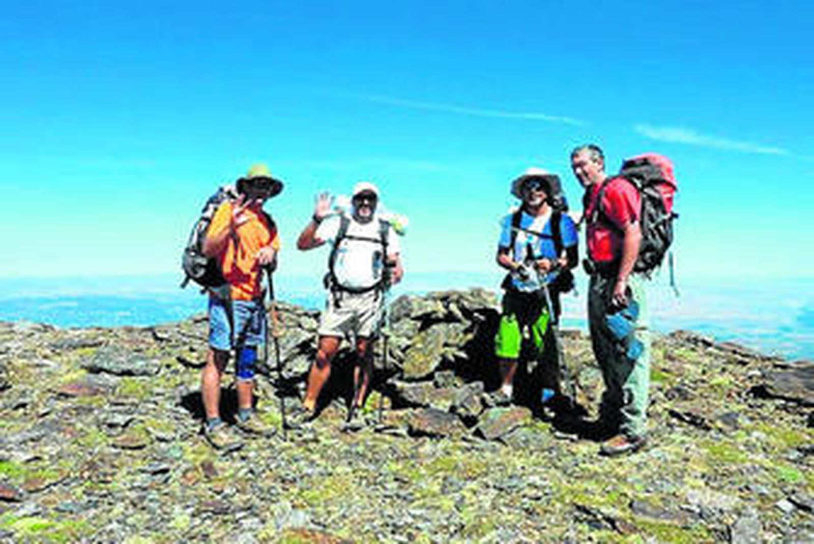 Una imagen de una de sus excursiones a Sierra Nevada, cedida por Deporavent.