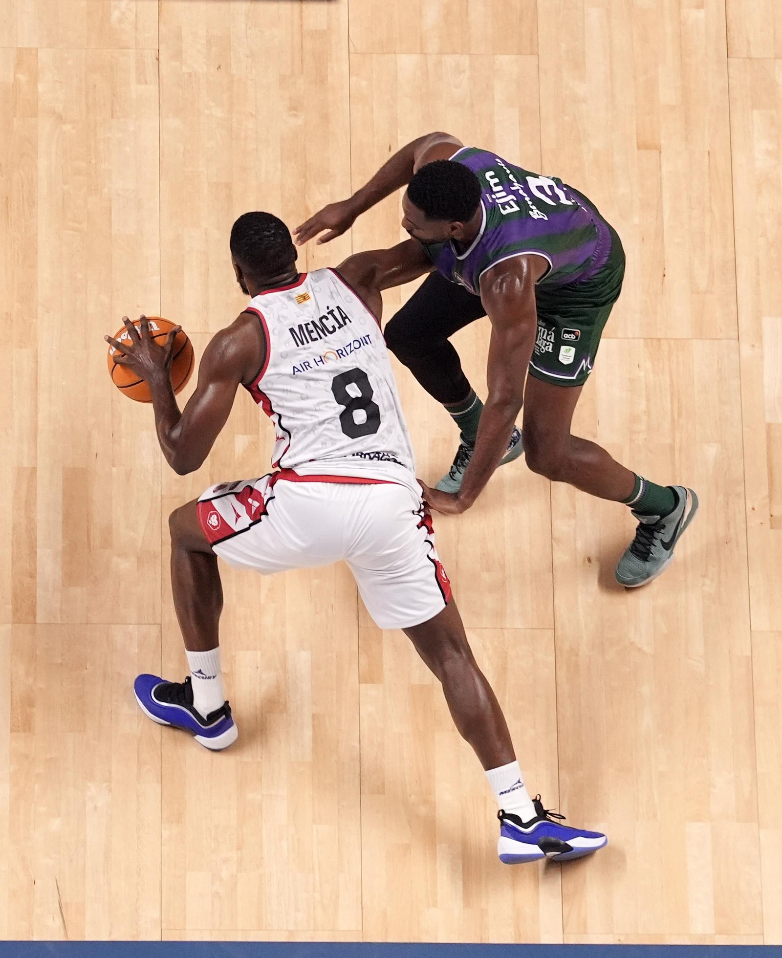 Melvin Ejim, sus cuatro años y seis títulos en Málaga