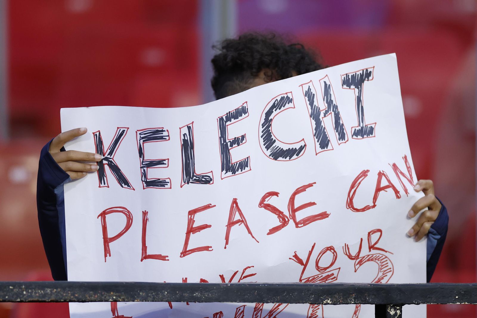 Búscate en las fotos del Sevilla Fc - Real Sociedad