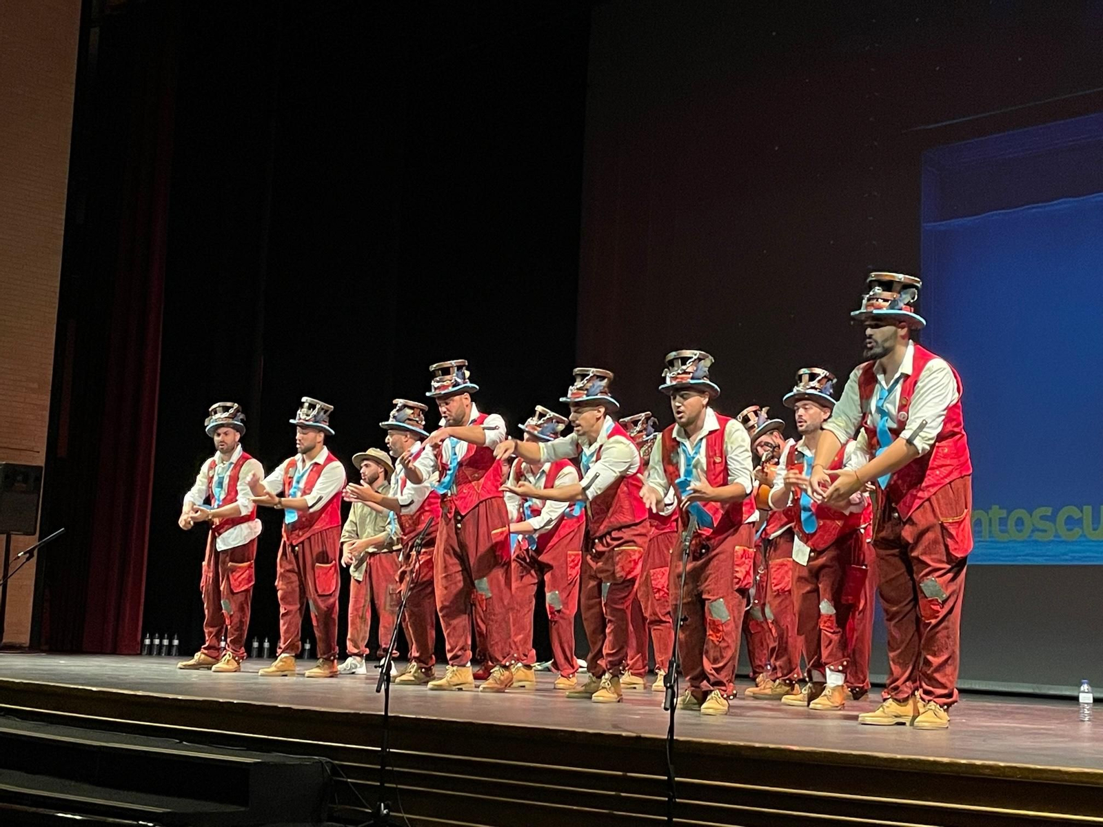 Comparsa almeriense ‘Los escapistas’, que este año se alzó con el primer premio del Concurso de Carnaval.