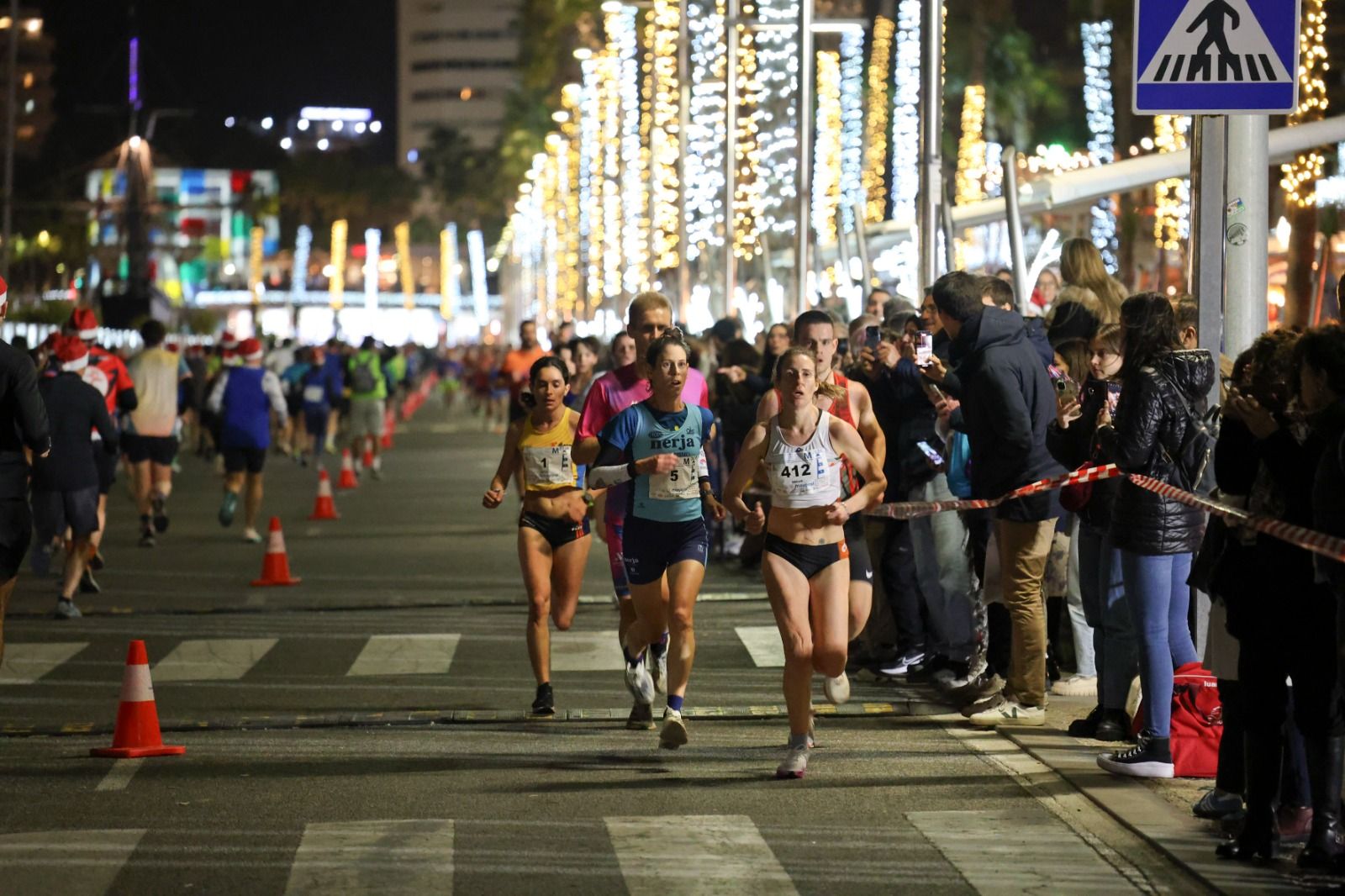 Las fotos de la San Silvestre del Real Club Mediterráneo en Málaga
