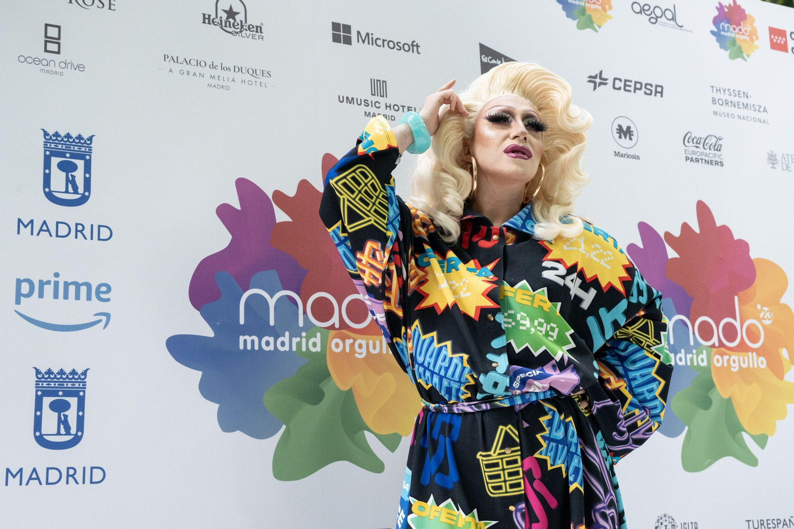 Samantha Ballentines, posando en un photocall.