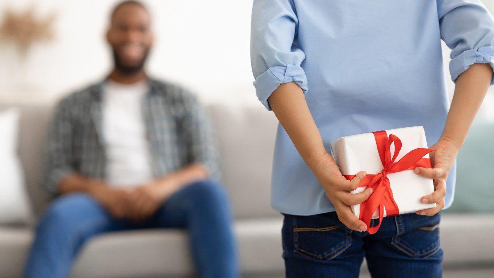 Regalo que se lleva ante una visita a un amigo Regalo que se lleva ante una visita a un amigo