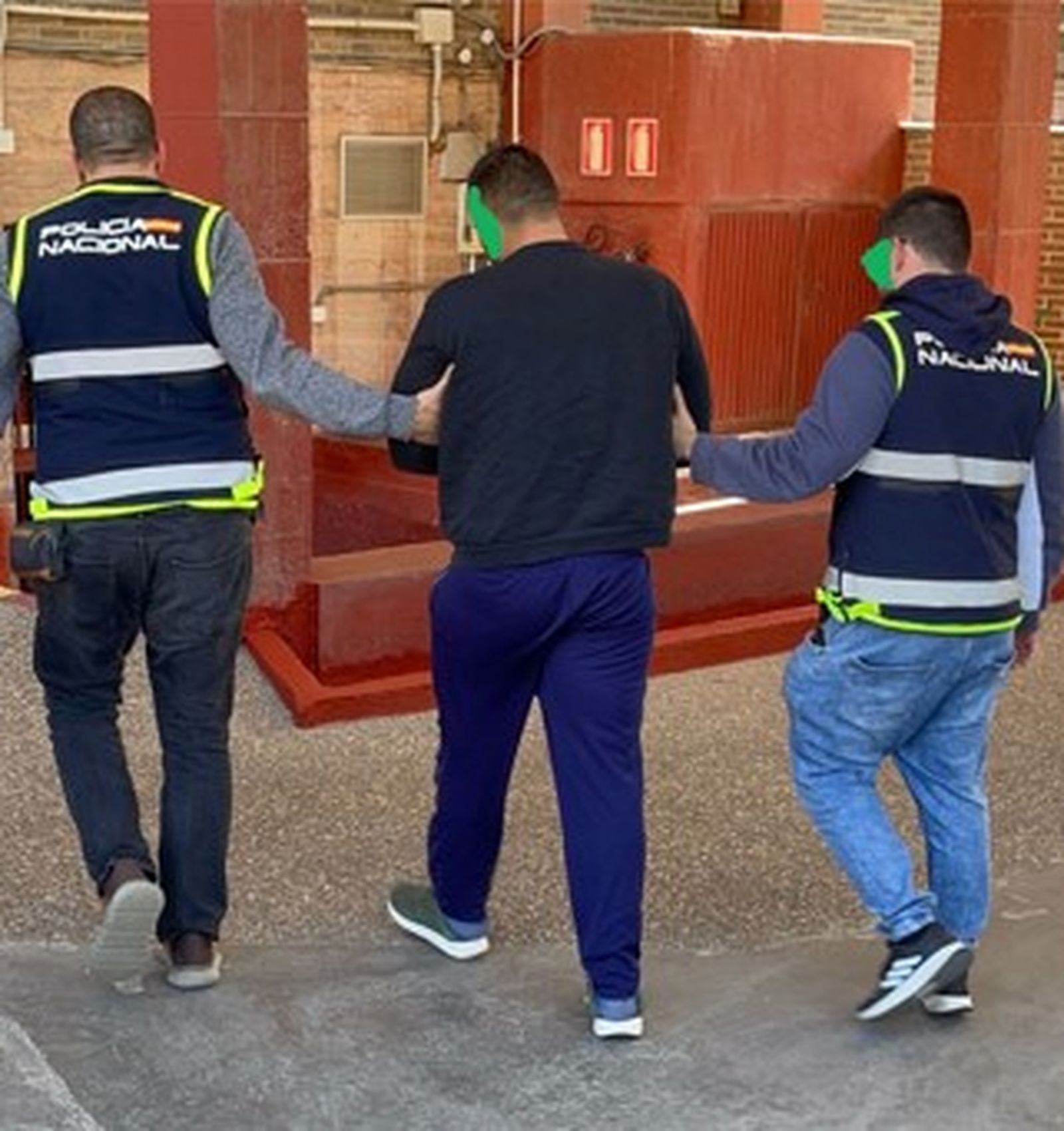 Uno de los detenidos.