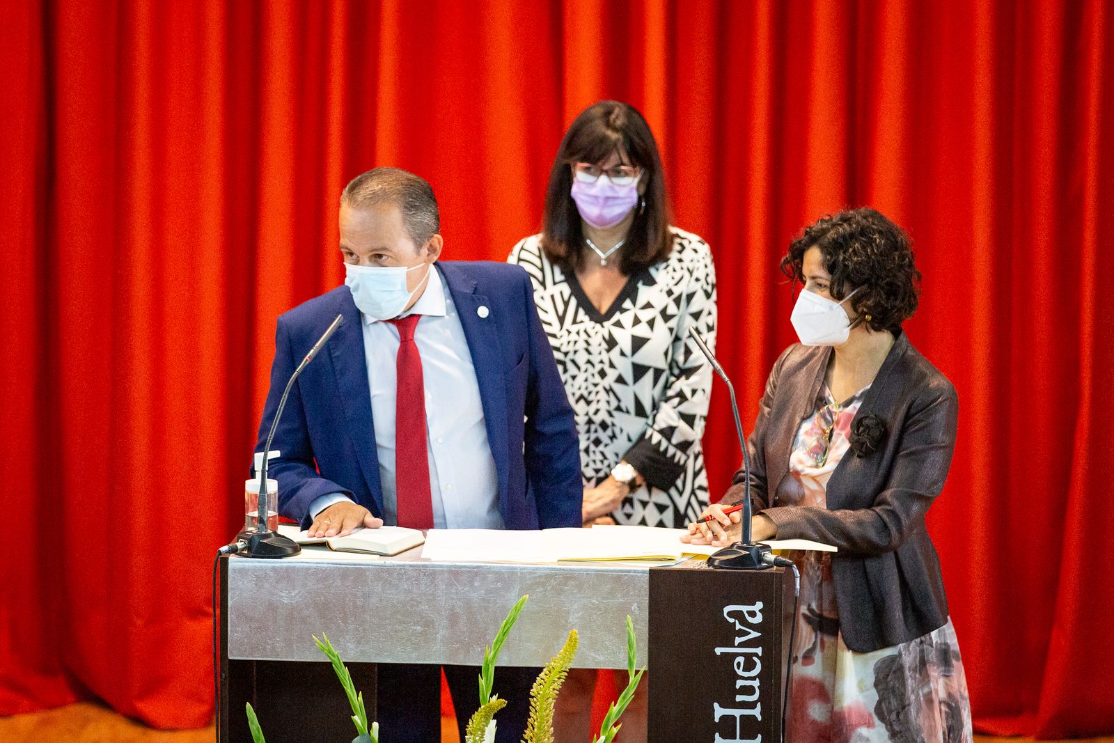 Imágenes de la toma de posesión del equipo de gobierno de la UHU